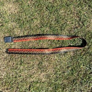 Unisex adjustable flame belt NWOT